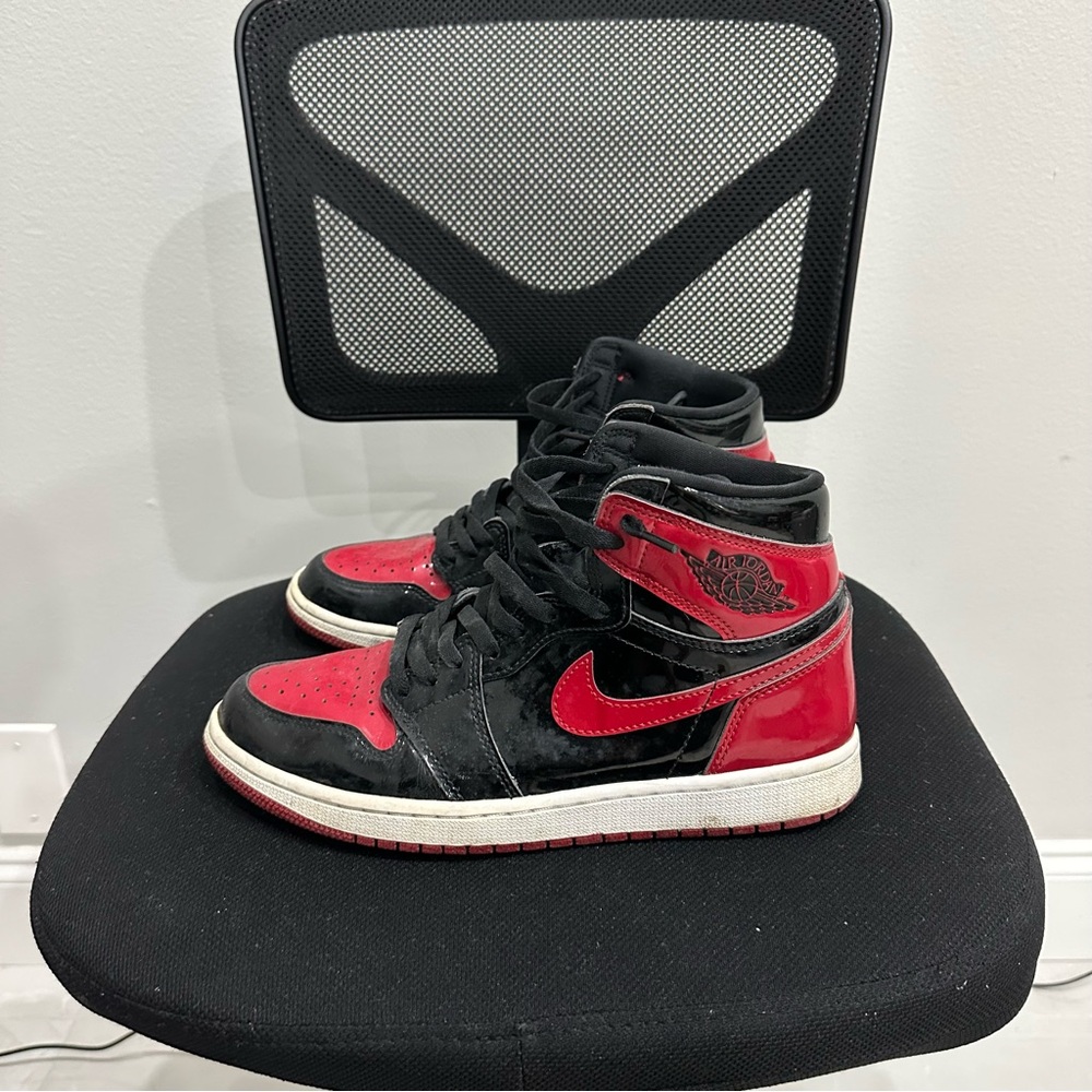 Jordan Athletic Shoes Black and Red